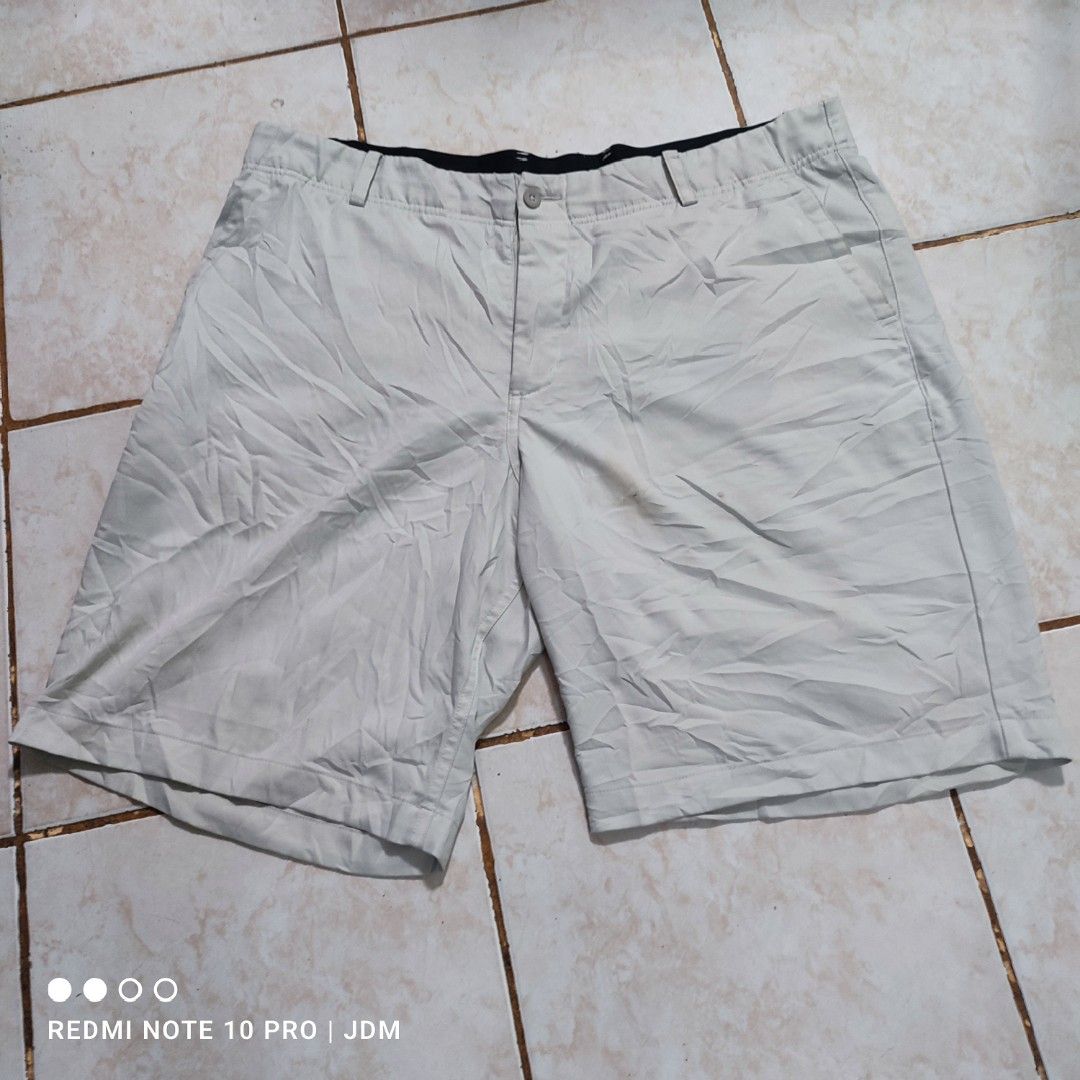 Nike drifit Golf Shorts (Category: Shorts) located in Antipolo. Submitted by klashnikov (Listing ID 1468720356, Image 1). Description: Nike drifit Golf Shorts standard fit Size:XL Dimes:38"x21" hem 12" leg opening 15" Tags:complete Condition:Excellent Honest issue:used, Payment option:Bank transfer,gcash,cash ₱350 only Pwede videocall for legitimacy Pwede pickup sa aking munting garahe waze (JDM thrift shop) Pwedeng meetup around upper Antipolo,p
