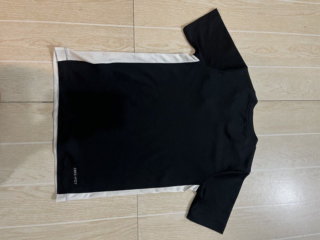 Nike Dri-FIT T-Shirt (Category: Shirts) located in Quezon City. Submitted by juliacassandr4a (Listing ID 1468823491, Image 2). Description: Authentic Nike Dri-Fit - Size SMALL on tag - Good condition with few loose threads only.