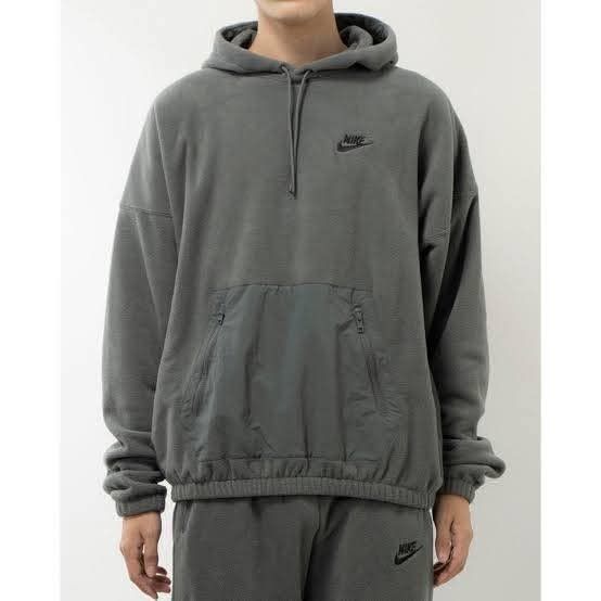 Nike Fleece Hoodie Jacket (Category: Coats, Jackets and Outerwear) located in Lianga. Submitted by legitseller12345678 (Listing ID 1468833812, Image 1). Description: Nike Fleece Hoodie Jacket📌 Like new Size XL Dimes 26x28 Solid yan sa personal Mine 1k Plus sf.