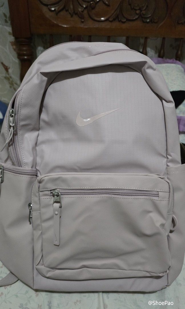 Nike Heritage Eugene 2.0 Backpack Winterized (Category: Backpacks) located in Caloocan City. Submitted by shoepao2024 (Listing ID 1468726446, Image 1). Description: Nike Heritage Eugene 2.0 Backpack Winterized - 20L Particle Rose 1,998 pesos only Market Price - 3,095 Original/Brandnew Gcash/Bank Transfer/Maya Brgy 168, North Caloocan Shipping Nationwide, add SF PM for inquiries #nikebackpack.