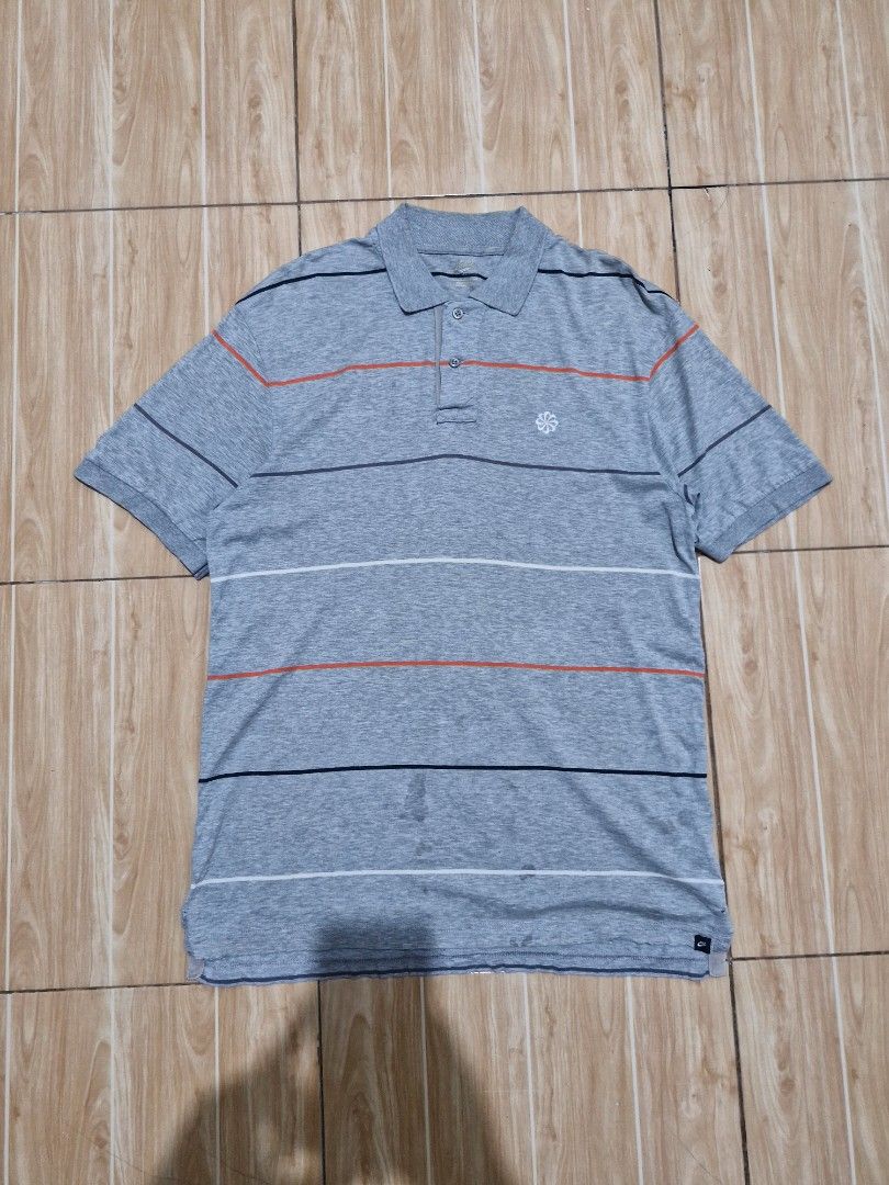 Nike Multiple Swoosh (Category: Tshirts & Polo Shirts ) located in Antipolo. Submitted by kentoy6666 (Listing ID 1468900510, Image 1). Description: .