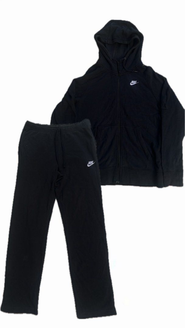 Nike Overall (Category: Sets & Coordinates) located in Manila. Submitted by fierceshark.bc3140 (Listing ID 1468923643, Image 1). Description: .