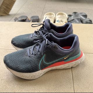 (Category: ) located in . Submitted by oddseller (Listing ID 1468779714, Image 1). Description: .