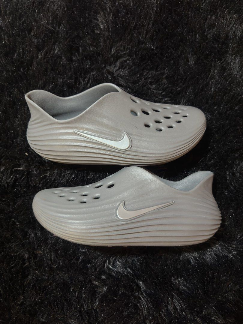 Nike Rejuven8 Smoke Grey (Category: Slippers & Slides) located in Bulacan. Submitted by sneakonfleekph (Listing ID 1468808494, Image 1). Description: Nike Rejuven8 Smoke Grey Size 9 | Used 1x | Complete ₱1,995.