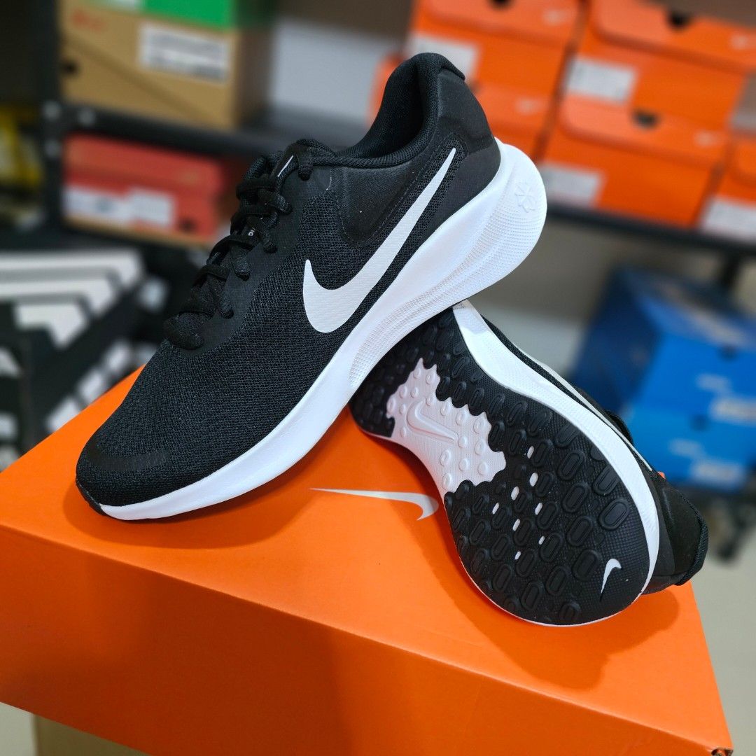 Nike Revolution Running Shoes Black White (Category: Sneakers) located in Ligao. Submitted by bboyemvil55654 (Listing ID 1468736625, Image 2). Description: ⚡️WayBelowSRP!! 🔥 Revolution 7 'Blackwhite' Dailywear EasyRun Jog Walking Comfy Regfit Neutral Size:7/8.5 /9.5❌️/10/10.5❌️us mens ✅️ 1750.00 saleprice ❌️ 2995.00 srp FreeShippingNationwide😍 (Paymentfirst) Gcash/Maribank MOP ----------------------------------------------------- ✔️GuarateedAut