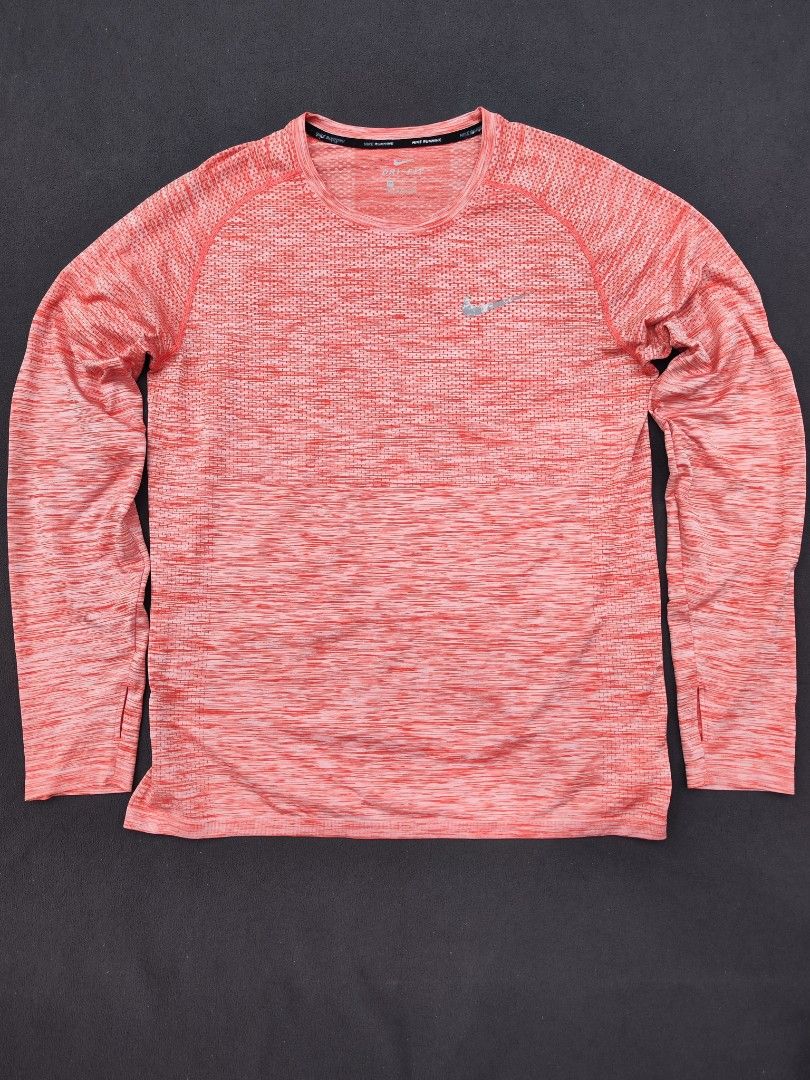 Nike Running Drifit Longsleeve Tee (Category: Tshirts & Polo Shirts ) located in Bulacan. Submitted by emilj23 (Listing ID 1468734553, Image 1). Description: Nike Running Drifit Longsleeve Tee Size XXL on tag L 29 W 21.5 Condition 9/10 Color rate 9/10 No Issue.