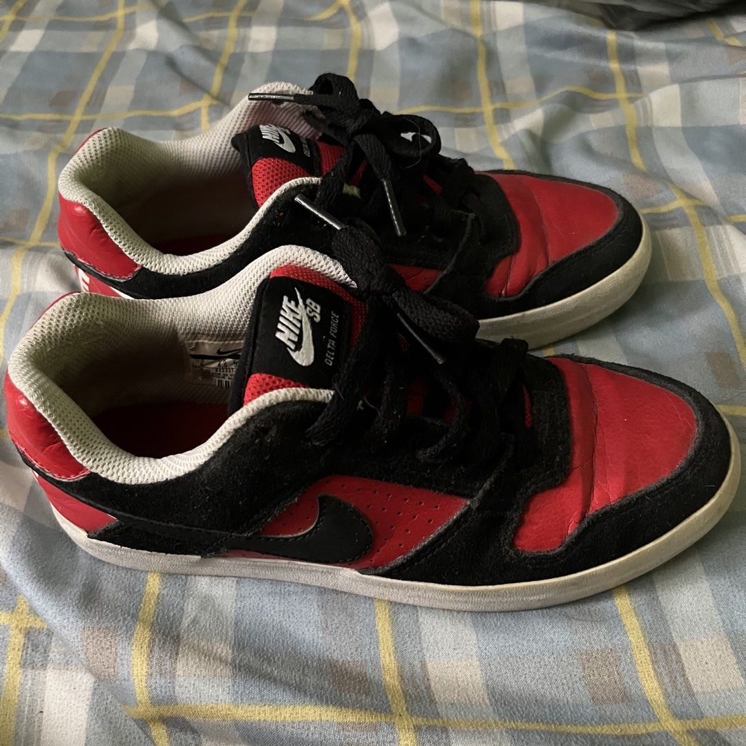 Nike SB Delta Force Black Red Skate Shoes (Category: Sneakers) located in Cabuyao City. Submitted by ricomalic (Listing ID 1468738721, Image 3). Description: Thrifted/preloved Nike SB Delta Force sneakers. Classic red, black, and white colorway, perfect for casual and streetwear fits. Condition: Needs cleaning. Has visible creasing, dirt, and signs of use. Please check photos for actual condition. Size : US 5 / UK 4.5 / EU 37.5 / 23.5cm (please d