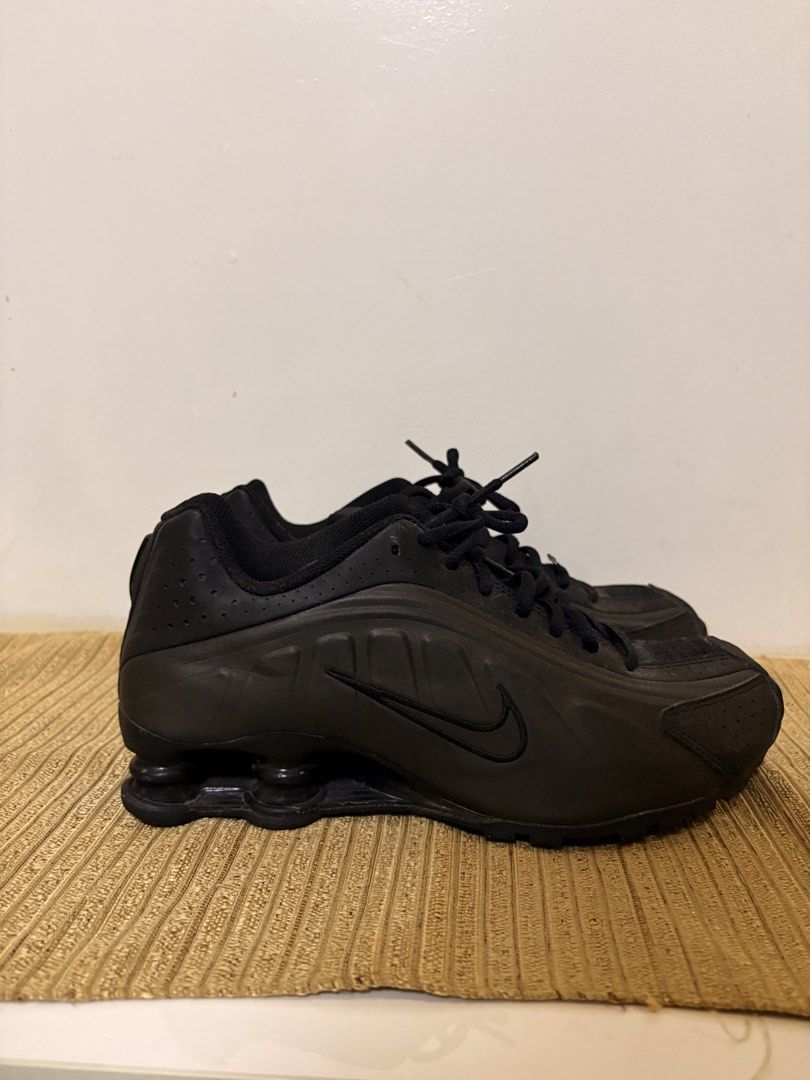 Nike Shox R4 (Black) (Category: Sneakers) located in Quezon City. Submitted by wydmiap (Listing ID 1468813800, Image 1). Description: Size 7y = Womens 8 Used 3 times No box In super good conditon .
