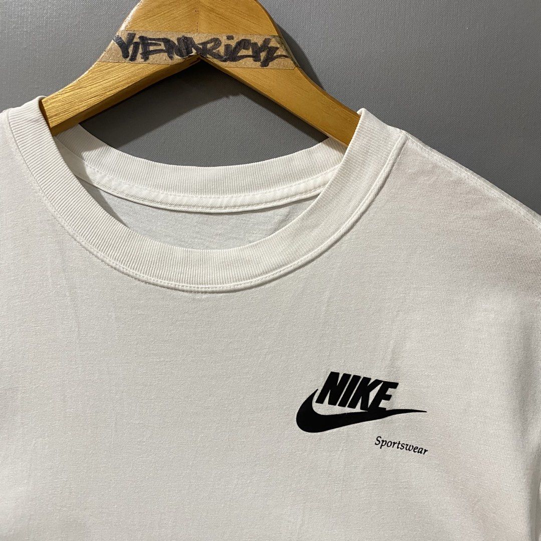 Nike Sportswear BF SelfLove Tee (Category: Tshirts & Polo Shirts ) located in Makati City. Submitted by kendrickstuffs (Listing ID 1468910620, Image 3). Description: Nike Sportswear BF Selflove Tee Medium ontags 21' width pit to pit 29' length No issue Verygood condition 850 only.