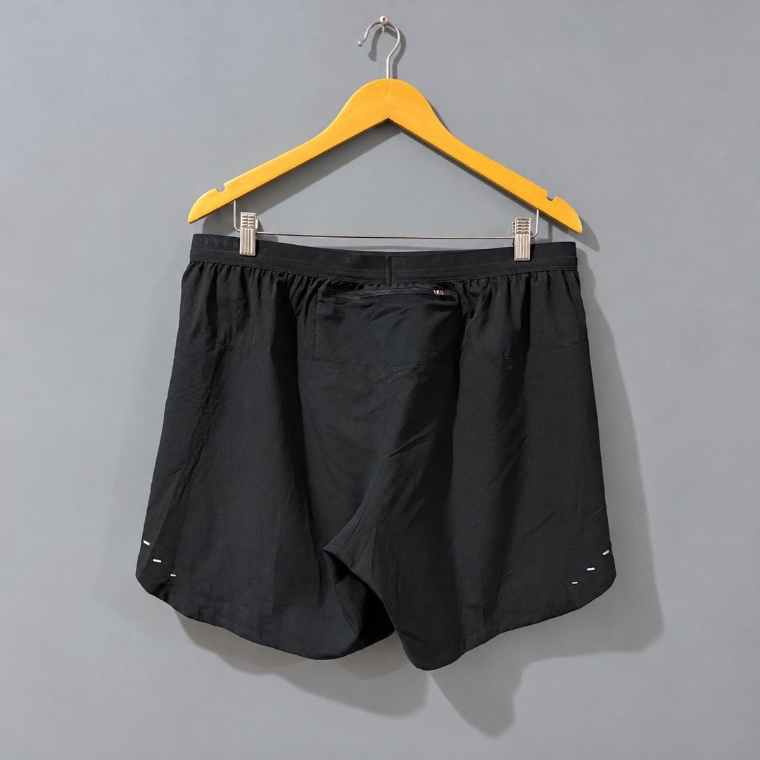 Nike Stride 7" Running Shorts (Category: Activewear) located in Makati City. Submitted by kendrickstuffs (Listing ID 1468902431, Image 2). Description: Nike Stride 7" Running Shorts 2XL ontags 34'-44' waistline garterized w drawcords 16' length 7' inseam 14.5' leg opening No issue Verygood condition 1200 only.