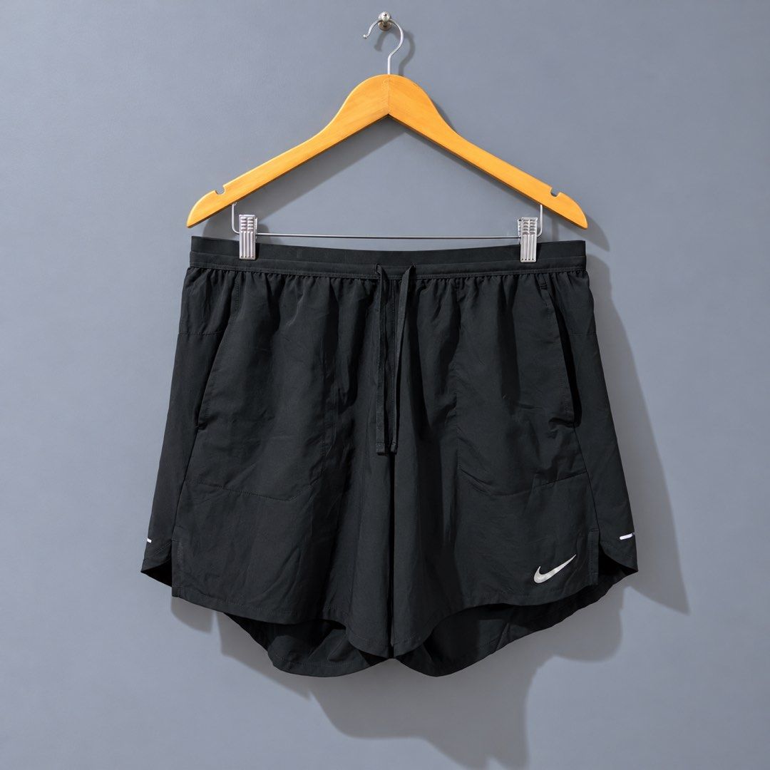 Nike Stride 7" Running Shorts (Category: Activewear) located in Makati City. Submitted by kendrickstuffs (Listing ID 1468902431, Image 1). Description: Nike Stride 7" Running Shorts 2XL ontags 34'-44' waistline garterized w drawcords 16' length 7' inseam 14.5' leg opening No issue Verygood condition 1200 only.