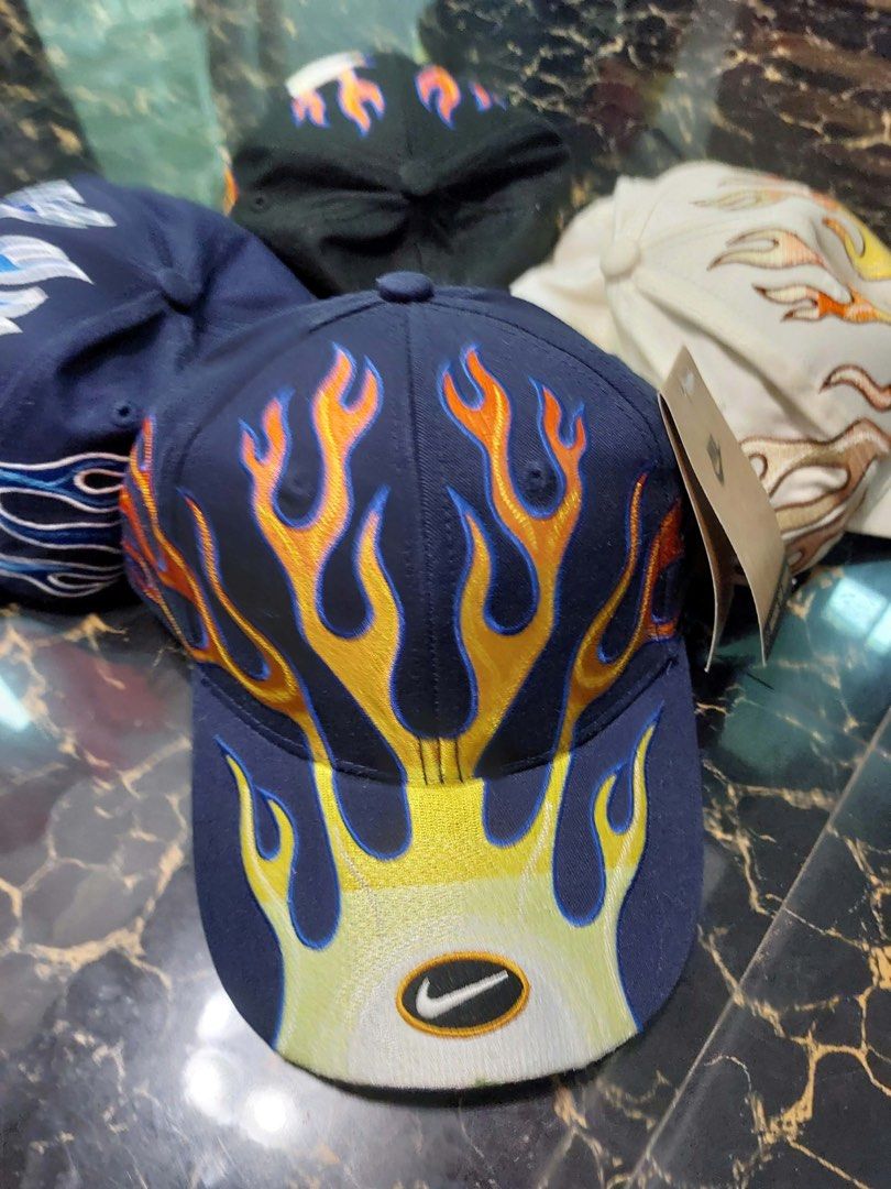 Nike Structured OG Flame (Category: Caps & Hats) located in Bacolod City. Submitted by escanaur (Listing ID 1468767551, Image 2). Description: 599 EACH DM FOR ASPACK loc: Bacolod mop: GCash mod: J&T.