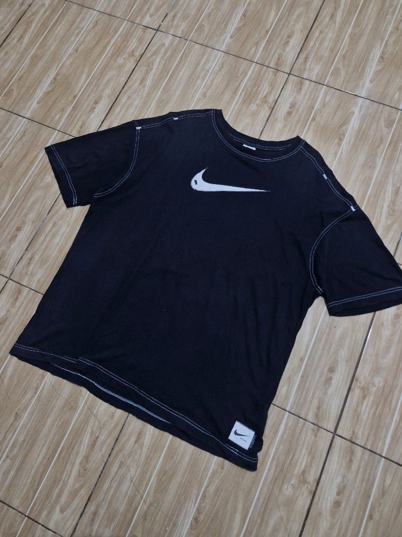 Nike tee (Category: Tshirts & Polo Shirts ) located in Antipolo. Submitted by kentoy6666 (Listing ID 1468900081, Image 2). Description: .
