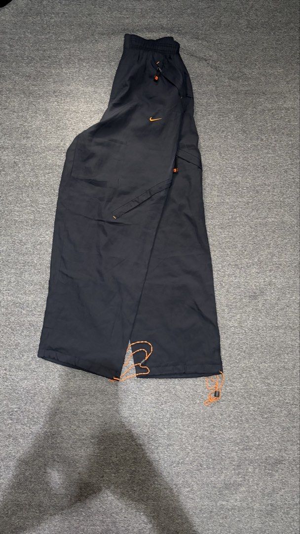 NIKE TRACK PANTS (Category: Joggers) located in Silang. Submitted by aljones64 (Listing ID 1468777848, Image 1). Description: .