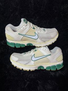 (Category: ) located in . Submitted by sneakonfleekph (Listing ID 1468808925, Image 1). Description: .