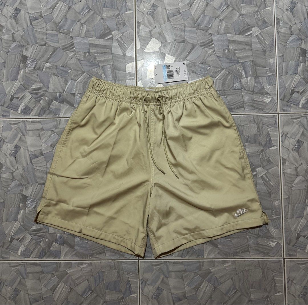NIKE WOVEN SHORT (Category: Shorts) located in Argao. Submitted by janmaning-0624l95 (Listing ID 1468819610, Image 3). Description: NIKE WOVEN SHORT SIZE MEDIUM WAIST 28-34 Length 17 1,500 Pesos .