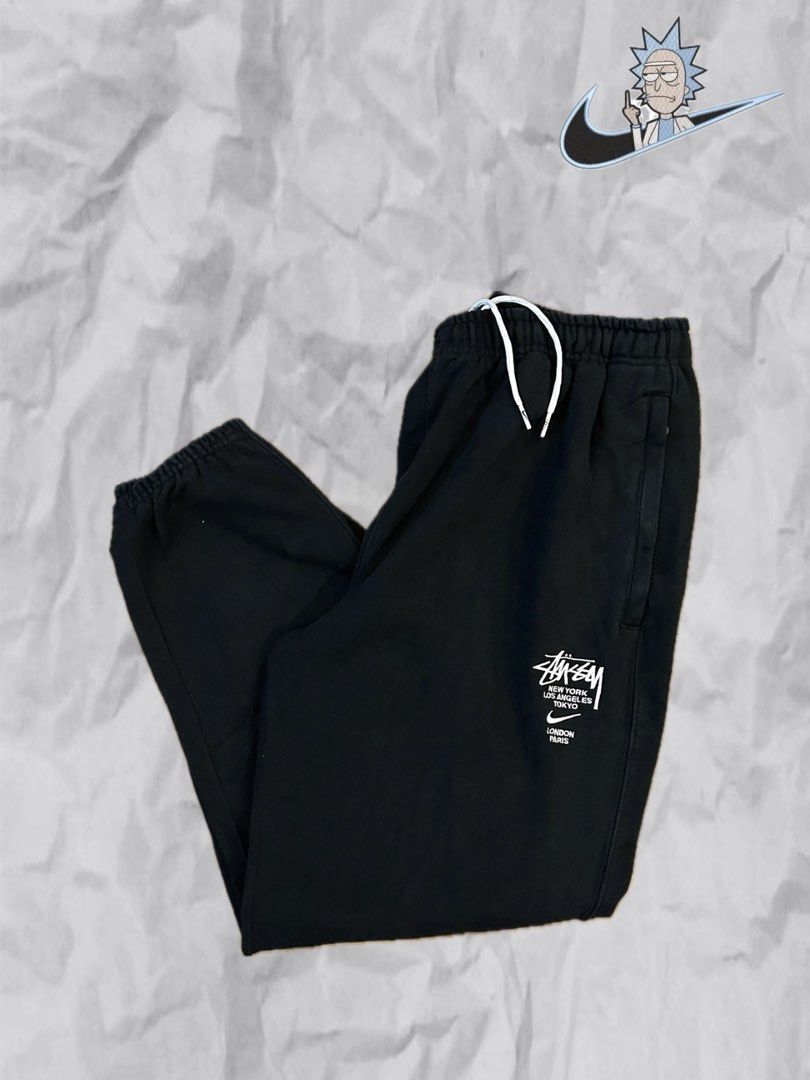 Nike x Stüssy Black Sweatpants (Category: Joggers) located in Manila. Submitted by 144thrift_shits (Listing ID 1468727703, Image 1). Description: Nike X Stussy Sweat Pants (Heavy Cloth) Size on tag: Large Waist: Free size Thighs: 13 Length: 39 Color rate: 10/10 Condition: 10/10 Issue: None 🏷️: 1500 + sf.