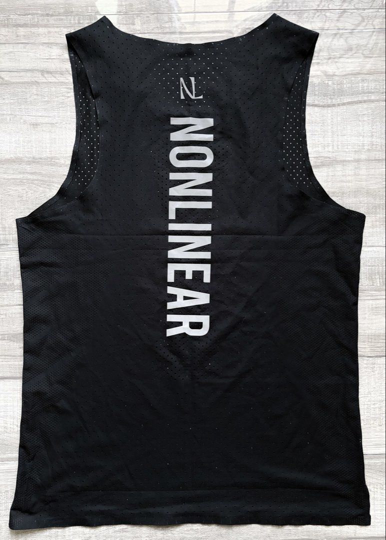 Nonlinear Singlet (Category: Other Sports Equipment and Supplies) located in Currimao. Submitted by emcee520 (Listing ID 1468714075, Image 2). Description: Good as new used once size Small Dimension L: 26inches W: 19inches .