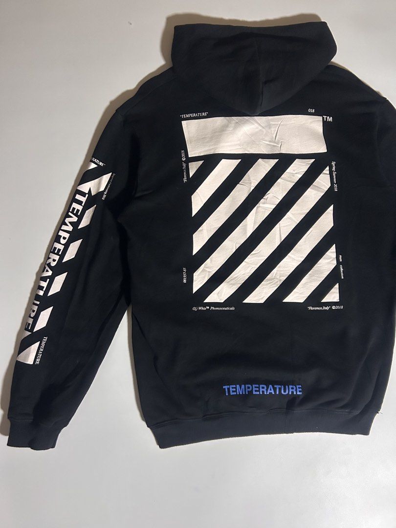 off white hoodie (Category: Coats, Jackets and Outerwear) located in San Jose del Monte. Submitted by flocob (Listing ID 1468850217, Image 3). Description: .