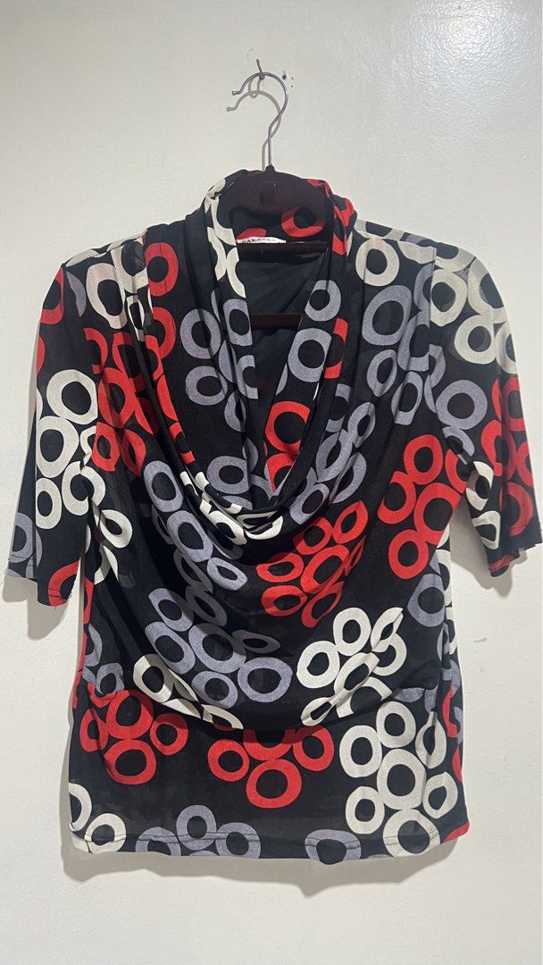 Office Blouses Medium (Category: Blouses) located in Cabuyao City. Submitted by calmstorm.0108 (Listing ID 1468828238, Image 1). Description: Preloved Used once only Medium size .