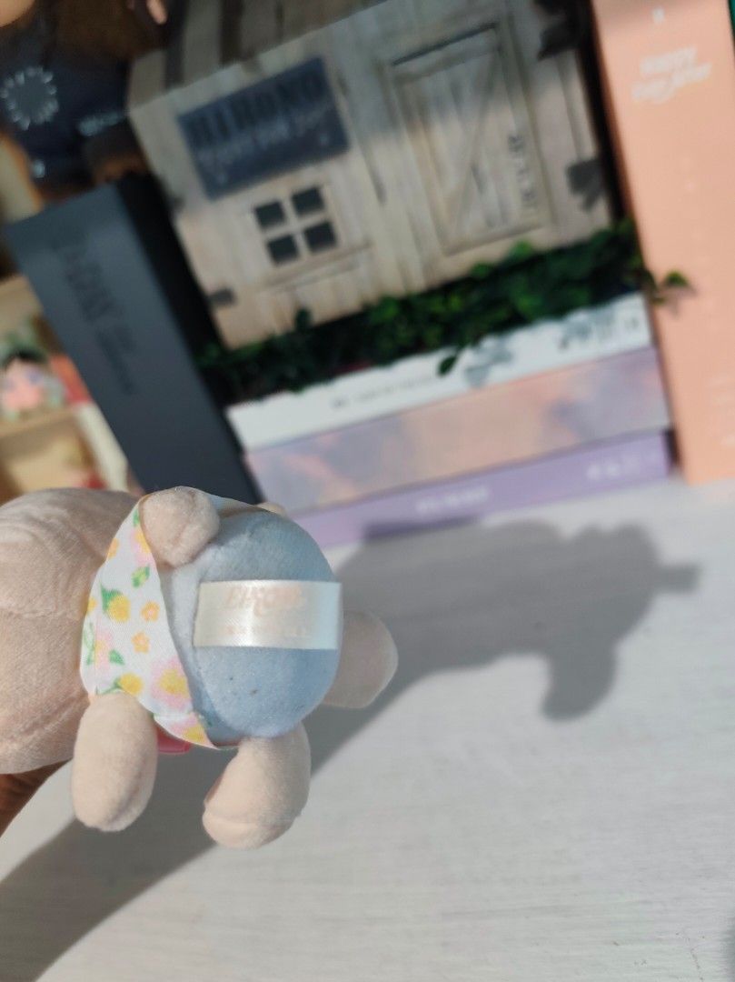 Official Sanrio Marroncream Plush Charm (Category: Plushies & Soft Toys) located in Dapitan. Submitted by ghibli_dreams (Listing ID 1468727107, Image 2). Description: Official Sanrio Marroncream Plush Charm. with etiketa. MOP - Gcash (prio payo) 📍Dapitan City.