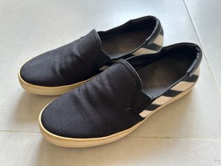 （分類：）位於 。 由 joachimhk 提交（商品編號 1468776995，圖片 1）。簡介： 。