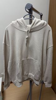 (Category: ) located in . Submitted by rare_closetcleanout (Listing ID 1468799602, Image 1). Description: .
