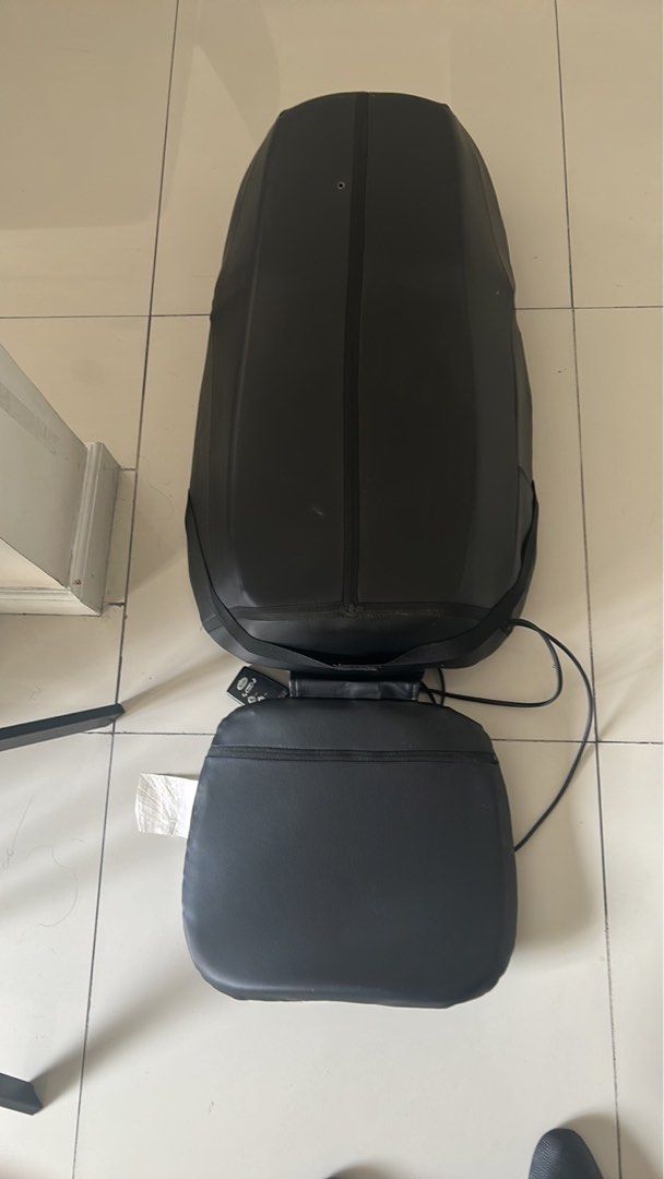 Ogawa Portable Massage Seat Cushion with Controller (Category: Massage Devices) located in Quezon City. Submitted by jovy2lio (Listing ID 1468734016, Image 3). Description: 🚨 OGAWA MASSAGE CHAIR – ₱14K ONLY! ✅ Barely used ✅ No issues ✅ Bought brand new in 2023 ✅ Original price ₱30,000 🔥 Selling price: ₱14,000 Good condition and ready to use..