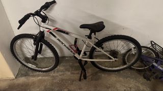 (Category: ) located in . Submitted by yk987654321 (Listing ID 1468722963, Image 1). Description: .