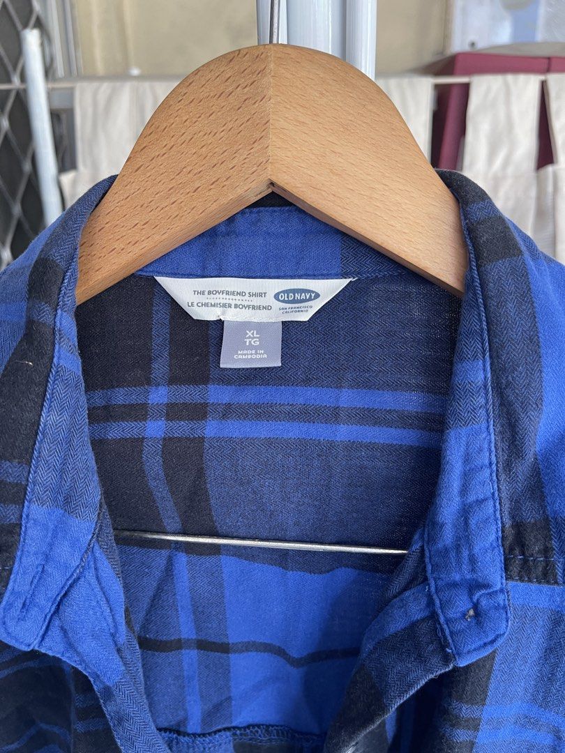Old Navy Boyfriend shirt (Category: Longsleeves) located in Mandaluyong City. Submitted by coolmeybab (Listing ID 1468777989, Image 2). Description: .
