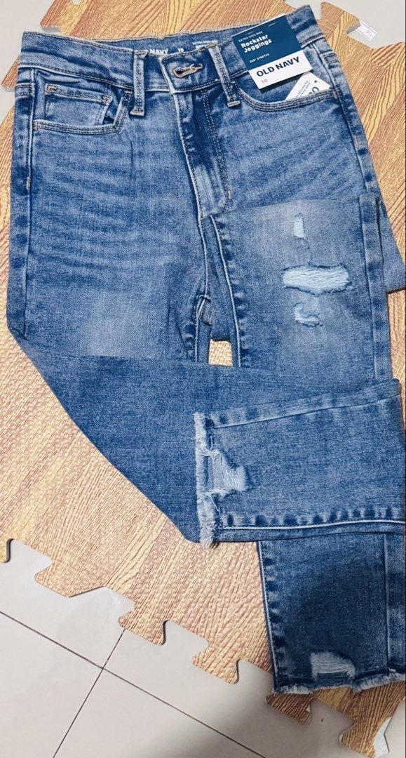 Old navy pants (Category: Babies & Kids Fashion) located in Tarlac. Submitted by kai.0621 (Listing ID 1468782113, Image 1). Description: 10yrs old extra high-rise rockstar jeggings .