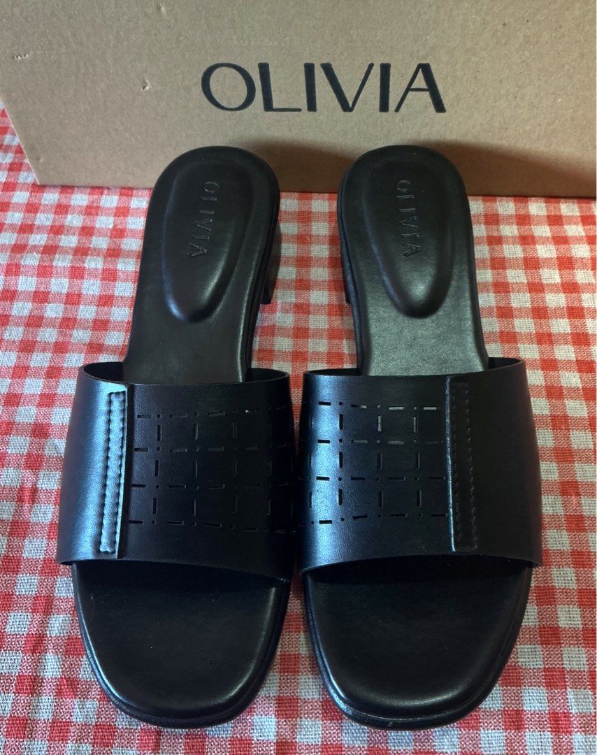 OLIVIA 'Sol' Black Slip-On Heeled Sandals (Category: Flats & Sandals) located in Dagupan City. Submitted by nov4can3 (Listing ID 1468739895, Image 3). Description: Brand: OLIVIA SIZE 8 4cm heel Never been used. Original shoebox included .