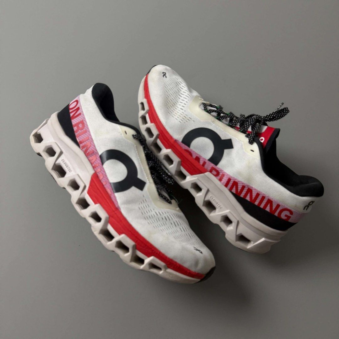 ON RUNNING CLOUDMONSTER 2 (Category: Sneakers) located in Guagua. Submitted by sweetboyy (Listing ID 1468875788, Image 3). Description: ON RUNNING CLOUDMONSTER 2 SIZE 10.5US/ 44.5EUR/28.5CM MENS.
