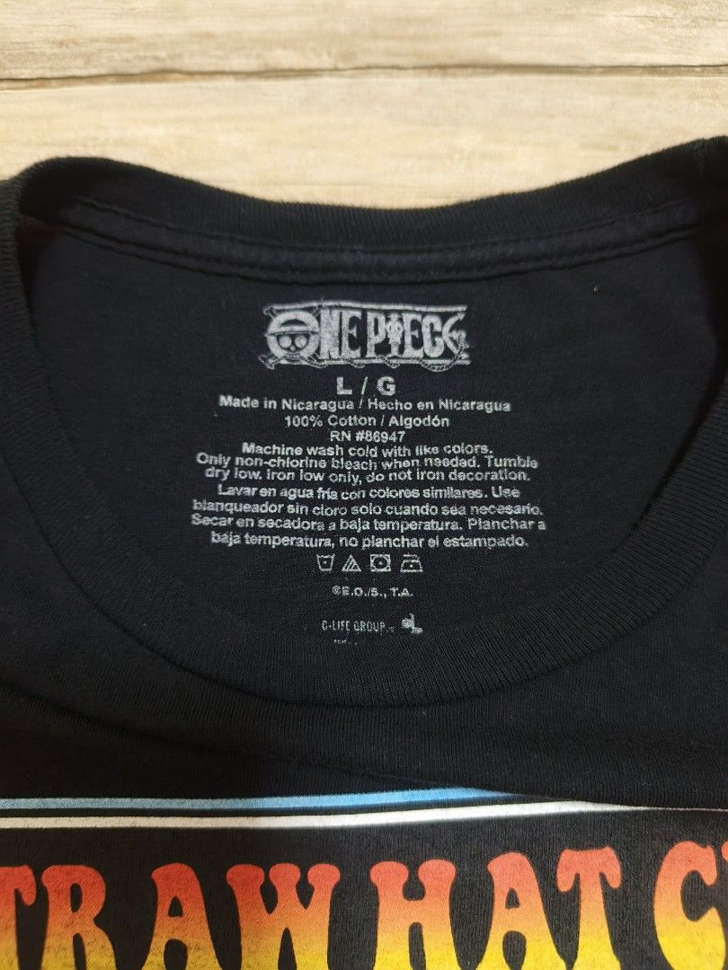 One Piece Straw Hat Crew shirt (Category: Tshirts & Polo Shirts ) located in Siniloan. Submitted by talktotheroses (Listing ID 1468859733, Image 2). Description: like new no issue.