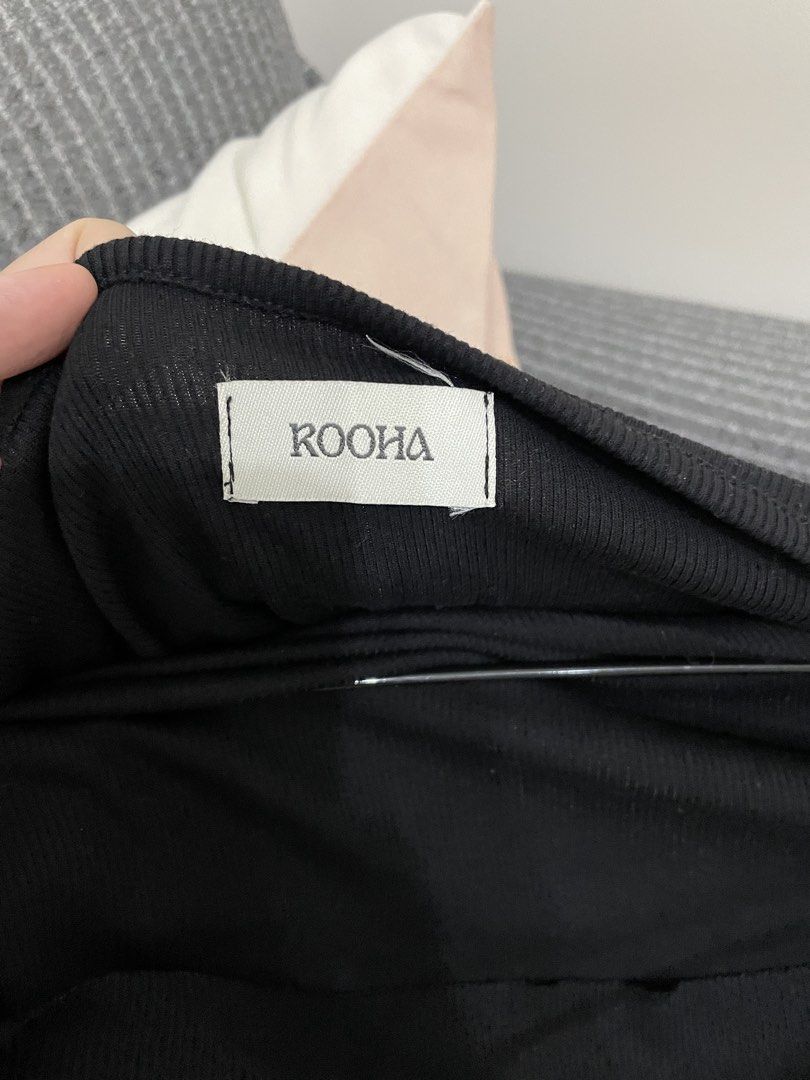 One shoulder black Ribbed Midi Dress (Category: Dresses) located in Caloocan City. Submitted by ginnypygmypuff (Listing ID 1468809484, Image 3). Description: - Brand: Rooha - Style: Black ribbed midi dress with short sleeves and a cowl/boat neckline - Material: Soft, stretchy fabric that hugs the body - Condition: Worn a few times, carefully washed and stored - Versatility: Great basic piece for casual outings or layering.
