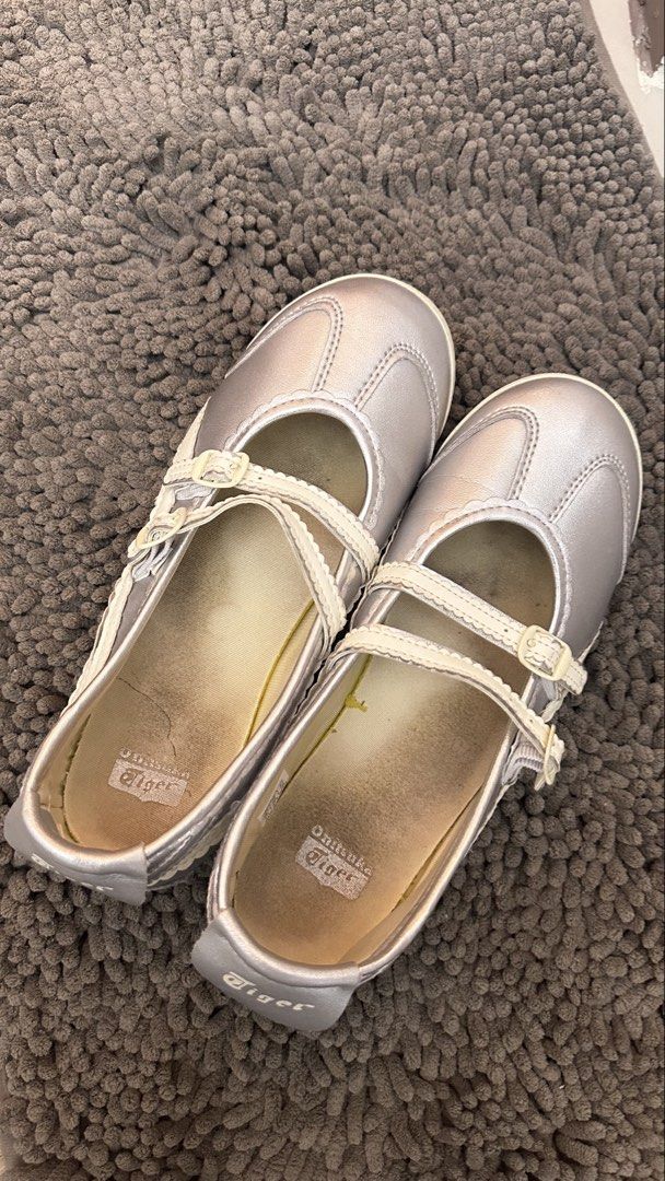 Onitsuka Tiger Ballet Shoes (Category: Casual Shoes) located in Quezon City. Submitted by nicole.dc (Listing ID 1468733569, Image 3). Description: .