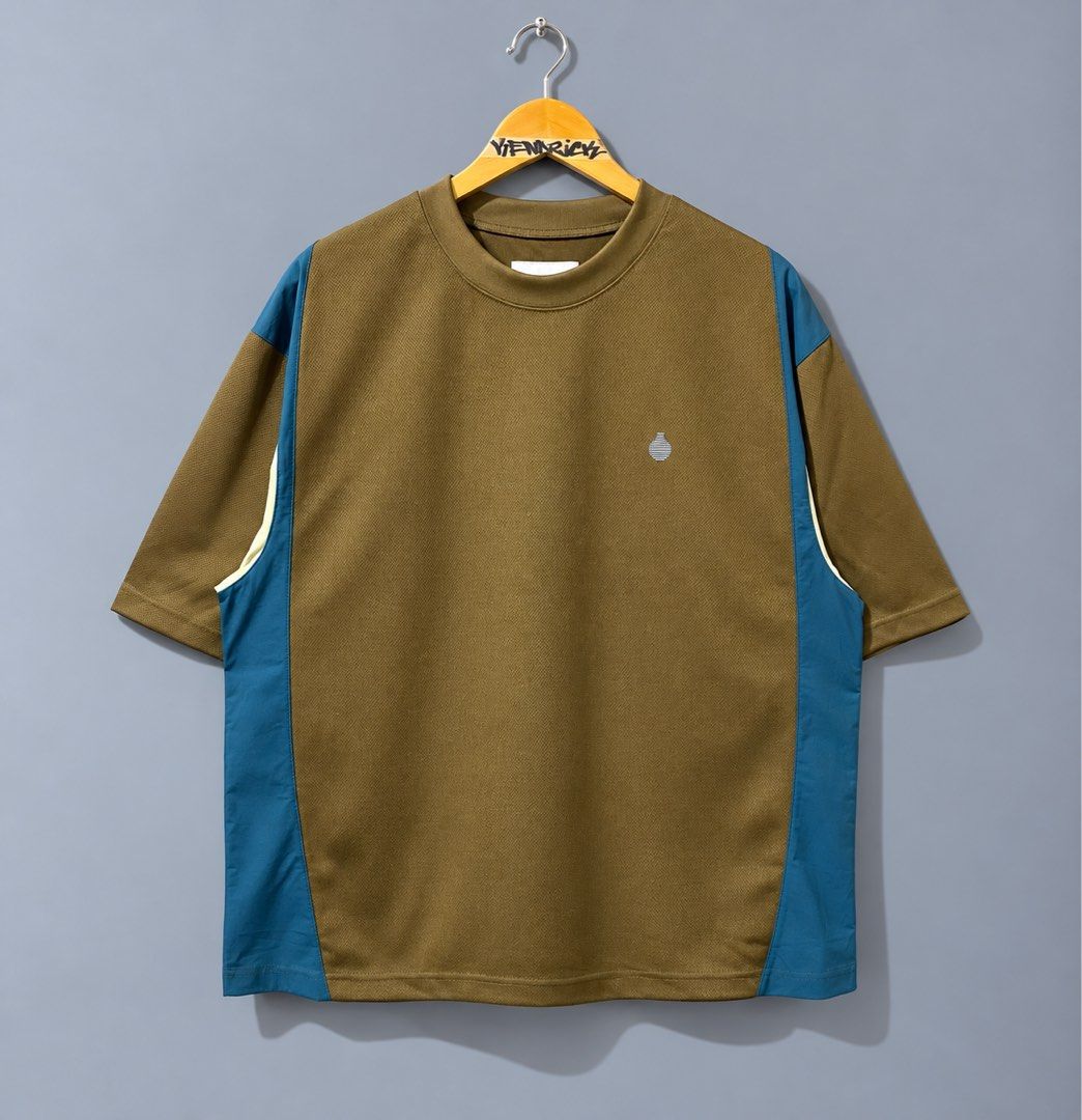 OpenDialogue ODE Colorblock Tee (Category: Tshirts & Polo Shirts ) located in Makati City. Submitted by kendrickstuffs (Listing ID 1468904896, Image 1). Description: Open Dialogue (ODE) Colorblock Tee Large ontags 24.5' width pit to pit 28.5' length No issue Verygood condition 1500 only.