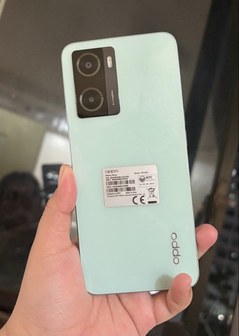 Oppo A57 (Category: OPPO) located in Bulacan. Submitted by solana_11 (Listing ID 1468862513, Image 1). Description: .