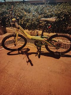 （分類：）位於 。 由 masoodkhanhk 提交（商品編號 1468930010，圖片 1）。簡介： 。