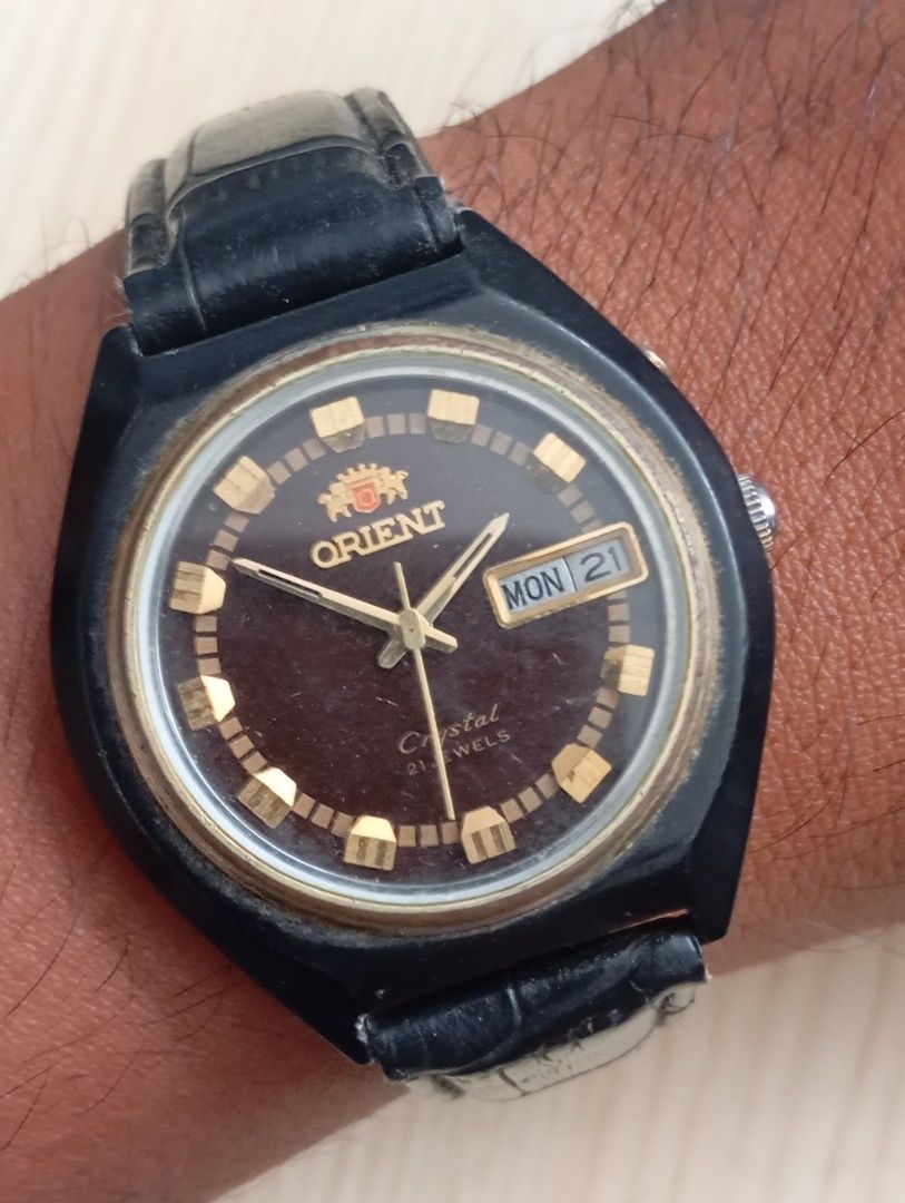 Orient automatic (Category: Men's Watches) located in Las Pinas. Submitted by quick_deals_great_finds2 (Listing ID 1468746306, Image 3). Description: Original vintage automatic 35mm medium unisex.