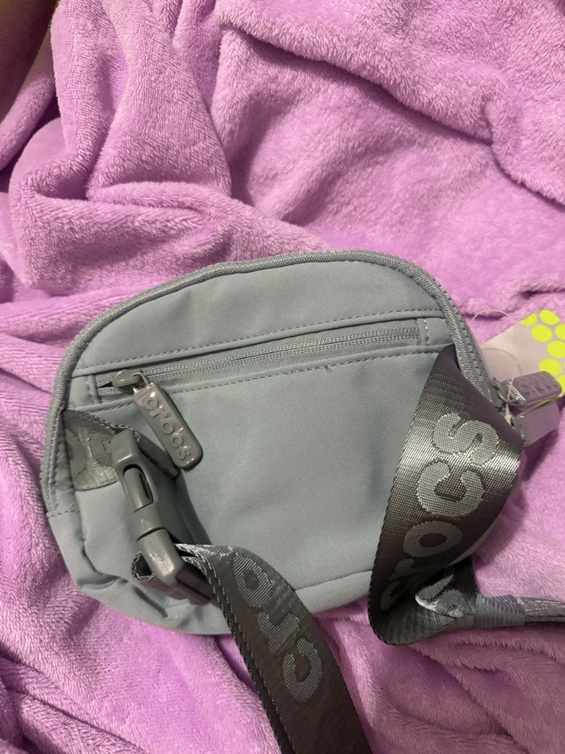 original crocs classic belt bag (Category: Belt bags, Clutches and Pouches) located in Manila. Submitted by rubyjanesdy (Listing ID 1468903183, Image 2). Description: brand new - mod: lalamove or lbc - mop: gcash or maya - loc: metro manila .