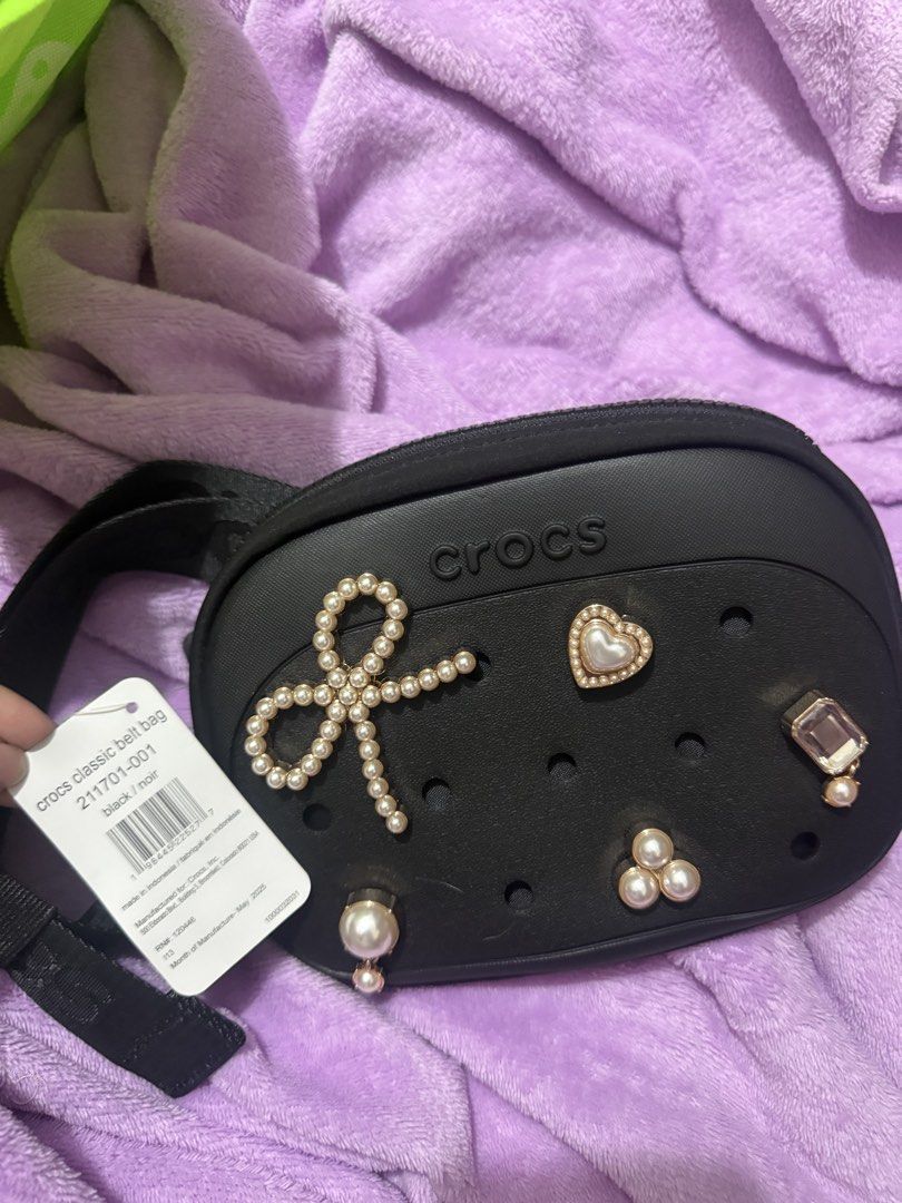 original crocs classic belt bag (Category: Belt bags, Clutches and Pouches) located in Manila. Submitted by rubyjanesdy (Listing ID 1468903343, Image 1). Description: brand new - mod: lalamove or lbc - mop: gcash or maya - loc: metro manila.