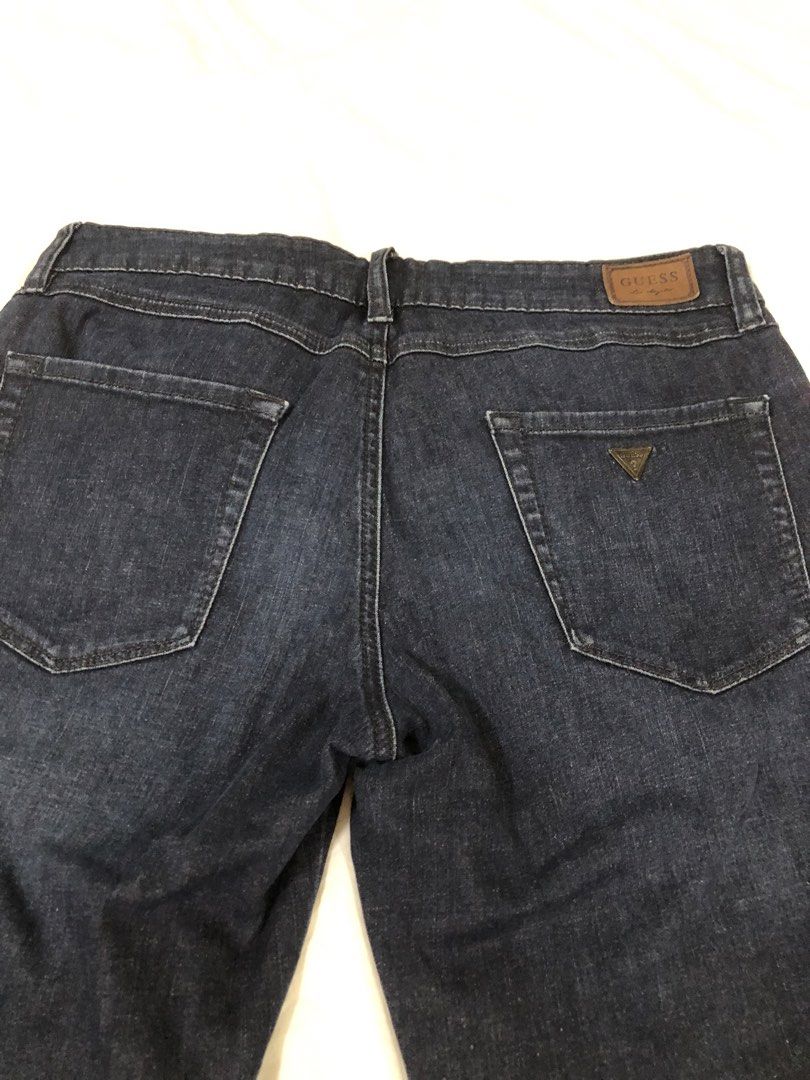 Original Guess skinny jeans (Category: Jeans) located in Mandaluyong City. Submitted by bmorig (Listing ID 1468791394, Image 3). Description: Fit 26 to 29 waistline on hand in manila.