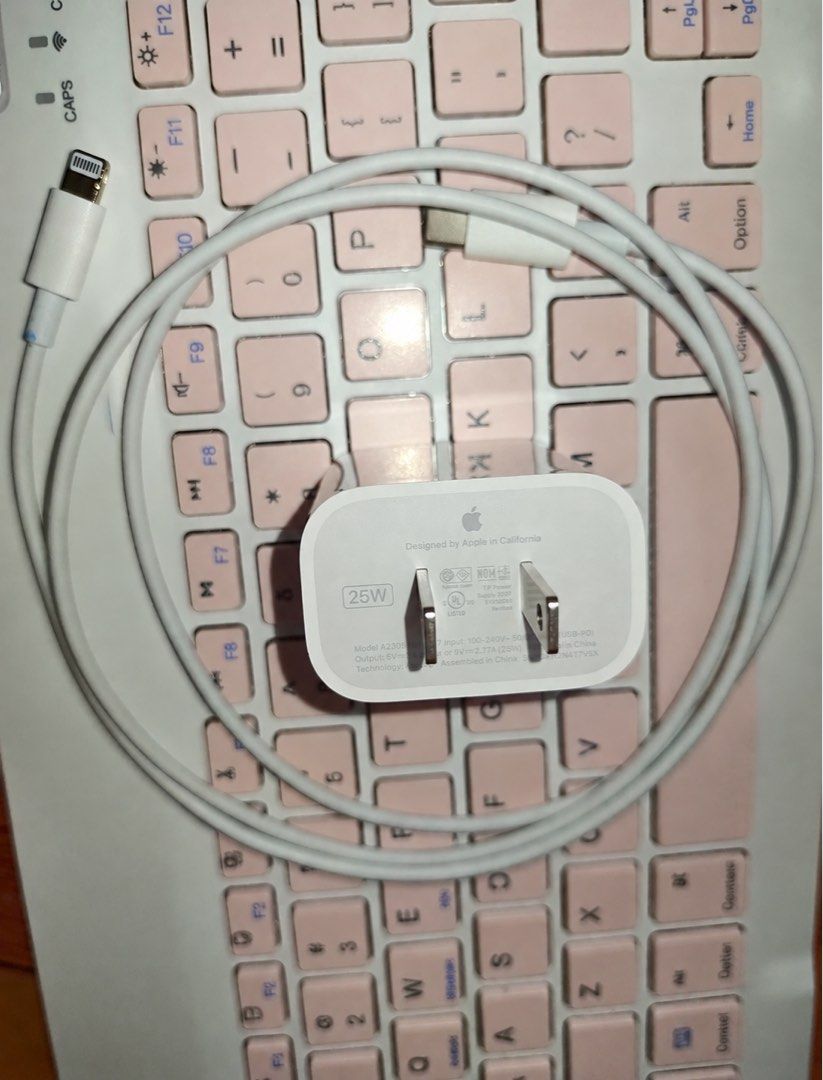 Original Iphone Charger (Category: Chargers & Cables) located in Davao. Submitted by _zenartmmy (Listing ID 1468768552, Image 1). Description: Hi guys Im selling my original iphone charger rest assured that it is still in good condition and very clean also, needed to i dispose bcs just bought a new phone so di na magamit. No scratches and no defect still working perfectly fine -can do ship outside mindanao -Fast Charging Slightly Used only pm for