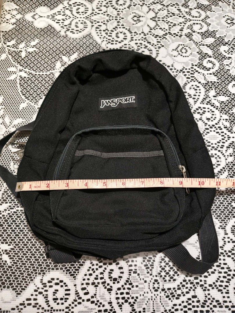 Original Jansport Mini Backpack (Category: Everything Else Others) located in Quezon City. Submitted by docshop.orig (Listing ID 1468741384, Image 2). Description: 🌺 Dimes: 12x11 in inches 🌺 Super good used condition 🌺Light weight.