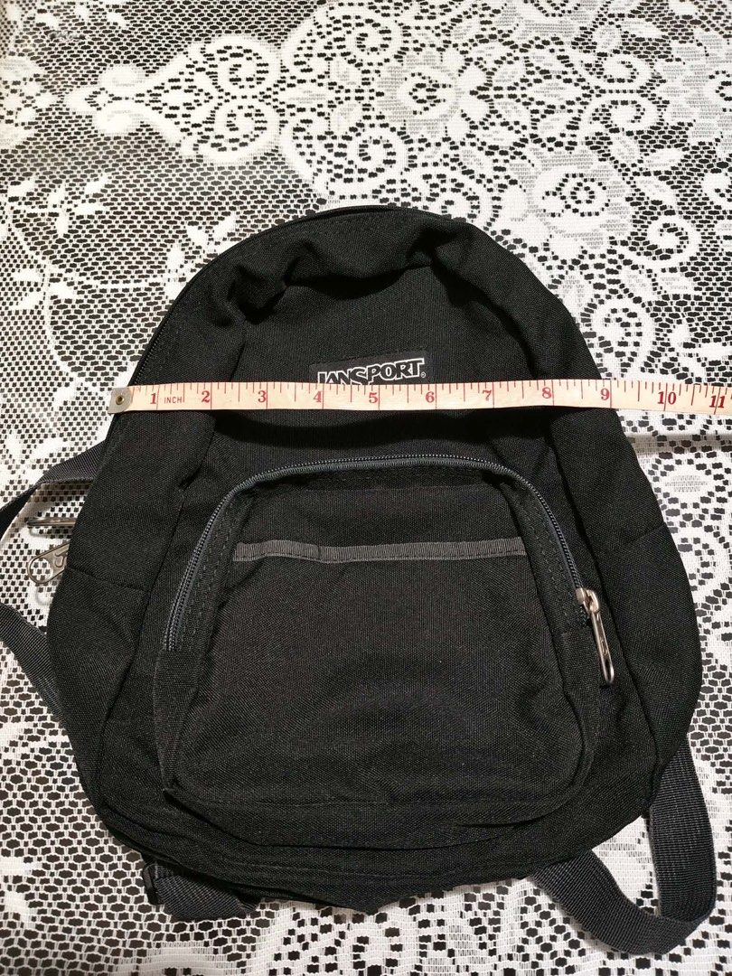Original Jansport Mini Backpack (Category: Everything Else Others) located in Quezon City. Submitted by docshop.orig (Listing ID 1468741384, Image 3). Description: 🌺 Dimes: 12x11 in inches 🌺 Super good used condition 🌺Light weight.