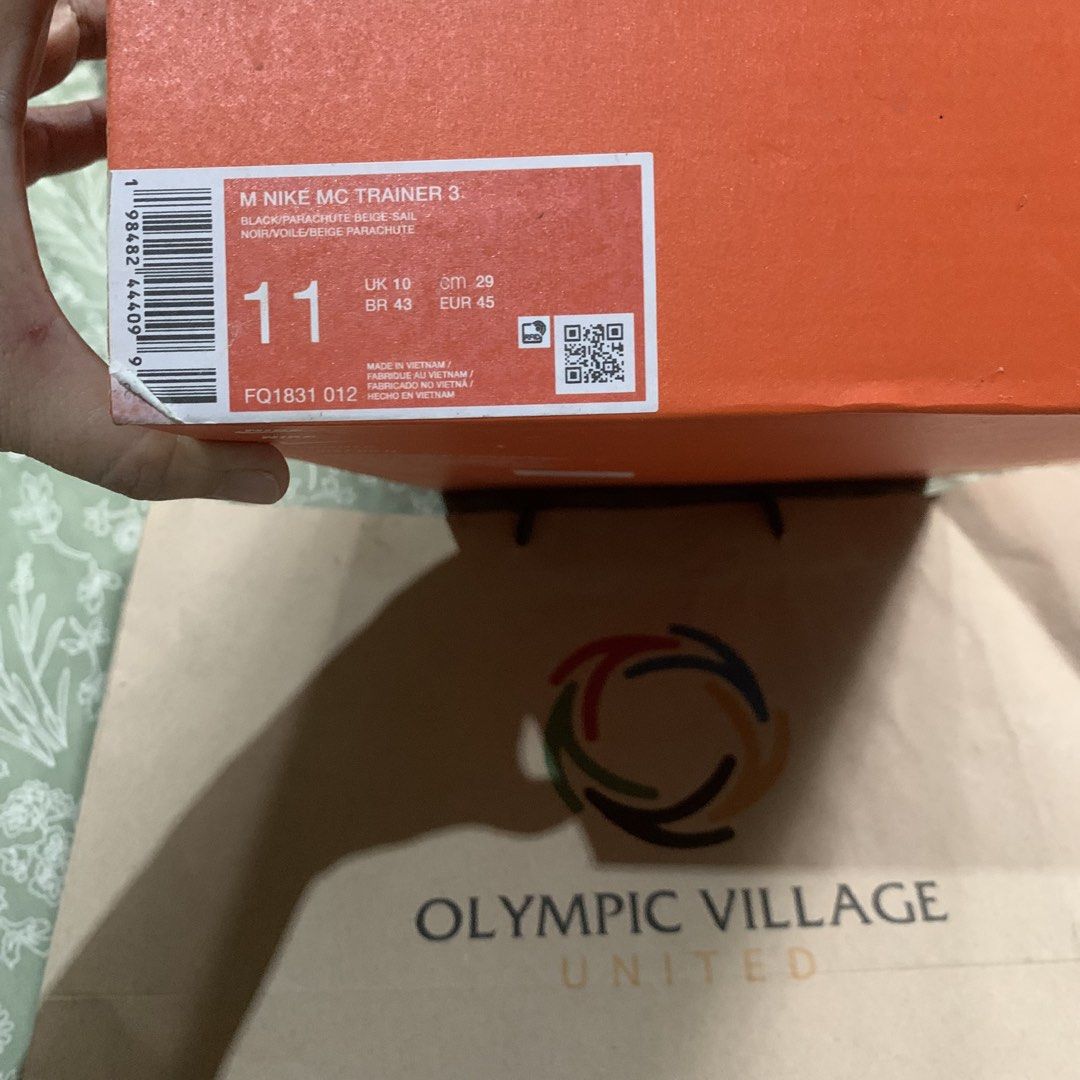 Original M Nike MC Trainer 3 (Category: Sneakers) located in Camalig. Submitted by ryrilim (Listing ID 1468786539, Image 2). Description: Bought from Olympic Village Gateway Mall, Cubao.