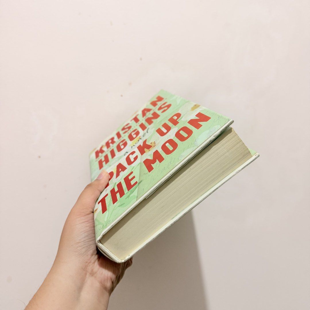 Pack Up the Moon by Kristan Higgins (Category: Storybooks) located in Quezon City. Submitted by wordsbymiss.r (Listing ID 1468877827, Image 3). Description: Decluttering❗️Price listed is a bundle price❗️ 📚Pack Up The Moon (Hardcover) Author: Kristan Higgins Authentic, not reprint ❌ actual photos posted! the books are preloved from my own collection. please check photos first and expect signs of use/ foxing/ dents on some. manage your expectation