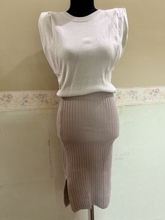 (Category: ) located in . Submitted by happythriftbyshidshin (Listing ID 1468716265, Image 1). Description: .