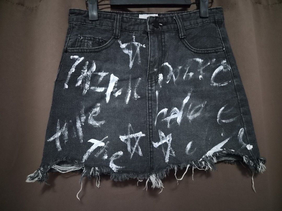 Painted Denim Skirt (Category: Skirts) located in Malolos. Submitted by aemcloset (Listing ID 1468861340, Image 1). Description: size 27 length 13 semi stretch denim.
